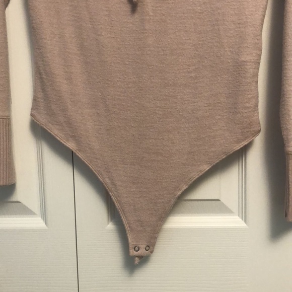 Abercrombie & Fitch bodysuit - Picture 2 of 5